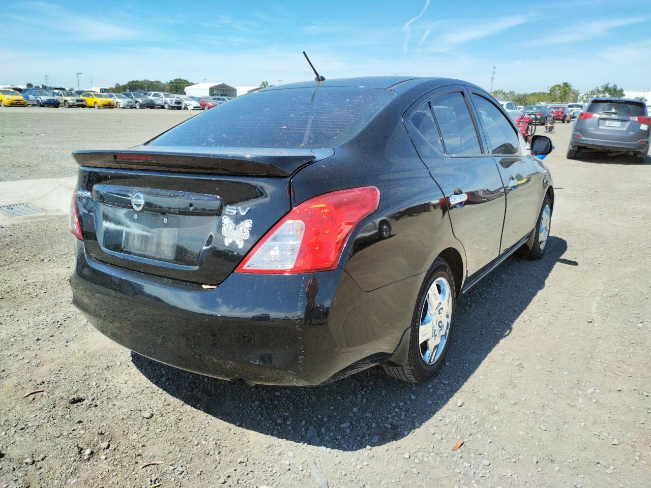 Photo 4 from auction – 2014 NISSAN VERSA S with VIN 3N1CN7AP3EK463773