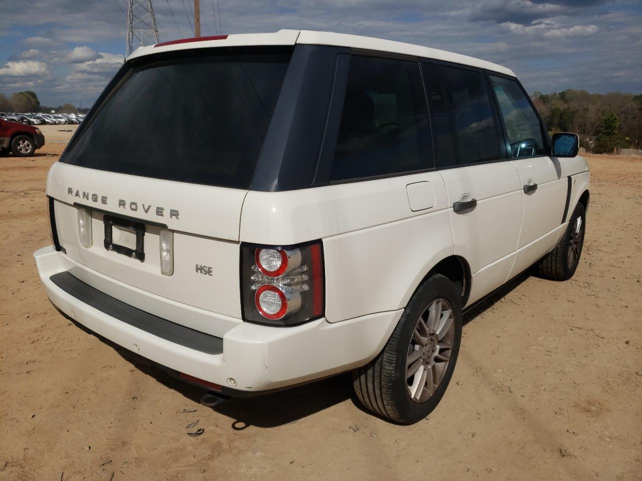 Zdjęcie 4 z aukcji – 2010 LAND ROVER RANGE ROVE z VIN SALME1D41AA312399