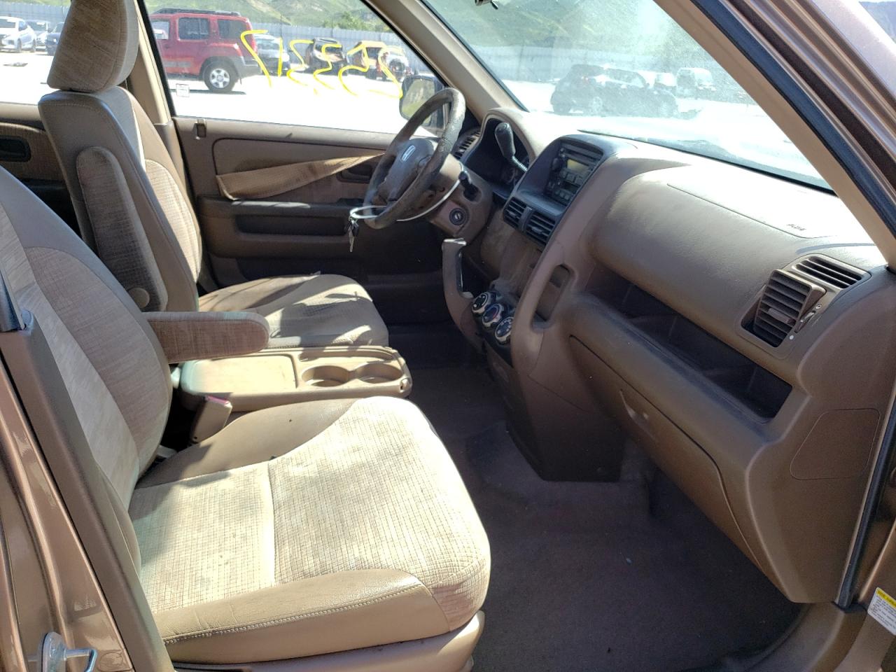 Photo 5 from auction – 2002 HONDA CR-V LX with VIN JHLRD685X2C008254