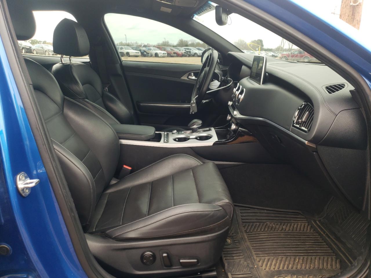 Photo 5 from auction – 2019 KIA STINGER GT with VIN KNAE55LCXK6067194