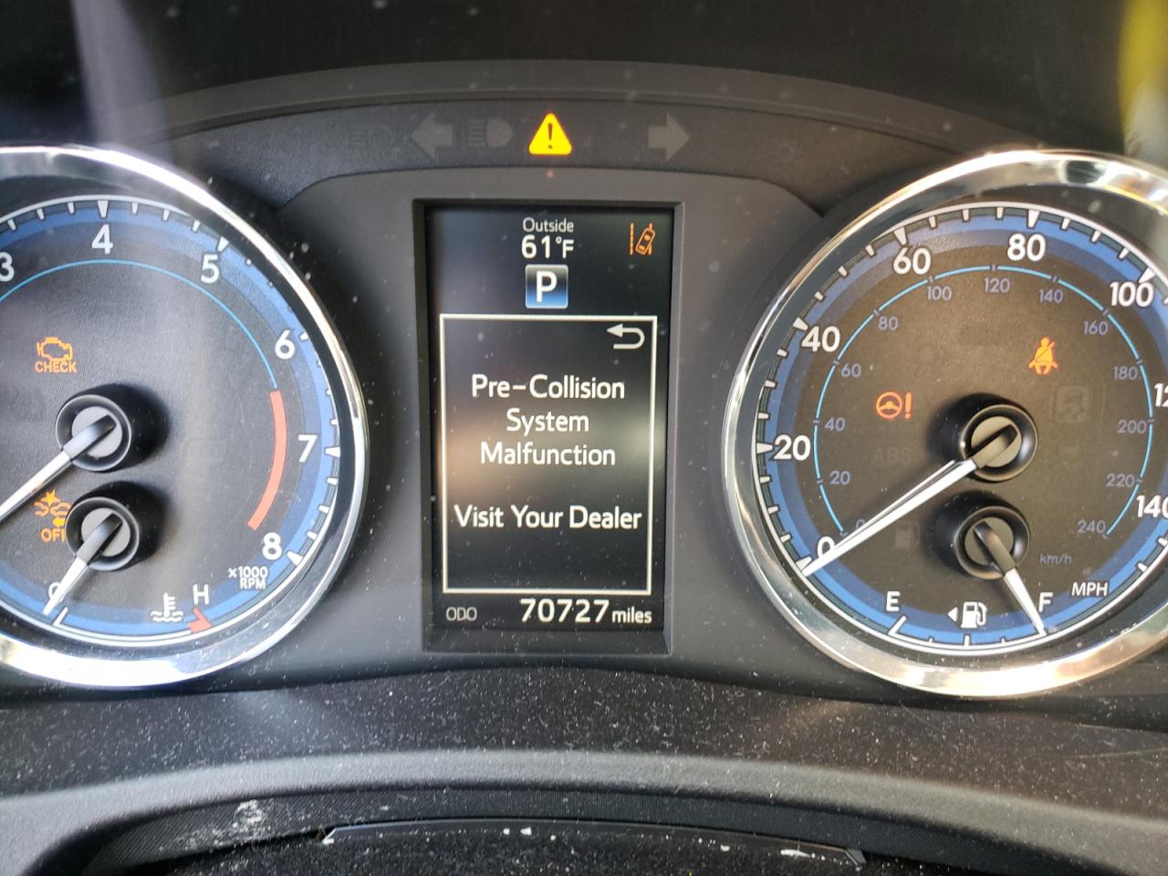 Photo 8 from auction – 2017 TOYOTA COROLLA L with VIN 2T1BURHE5HC828502
