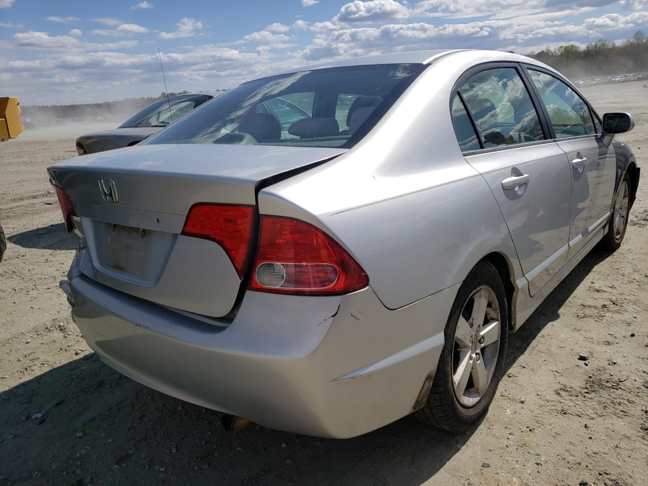 Photo 4 from auction – 2007 HONDA CIVIC with VIN 1HGFA16827L125618