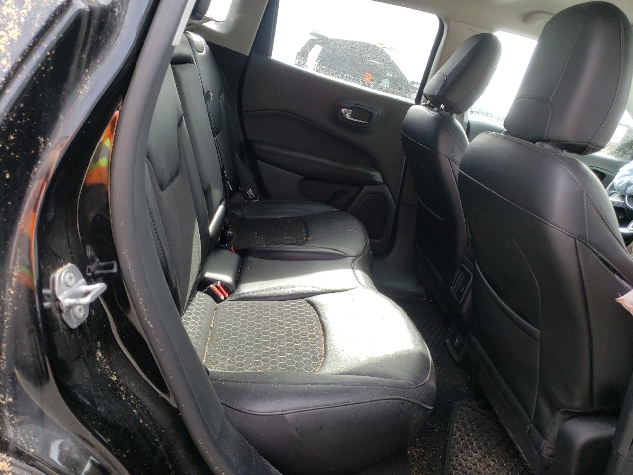 Photo 6 from auction – 2020 JEEP COMPASS LA with VIN 3C4NJDBB0LT245705