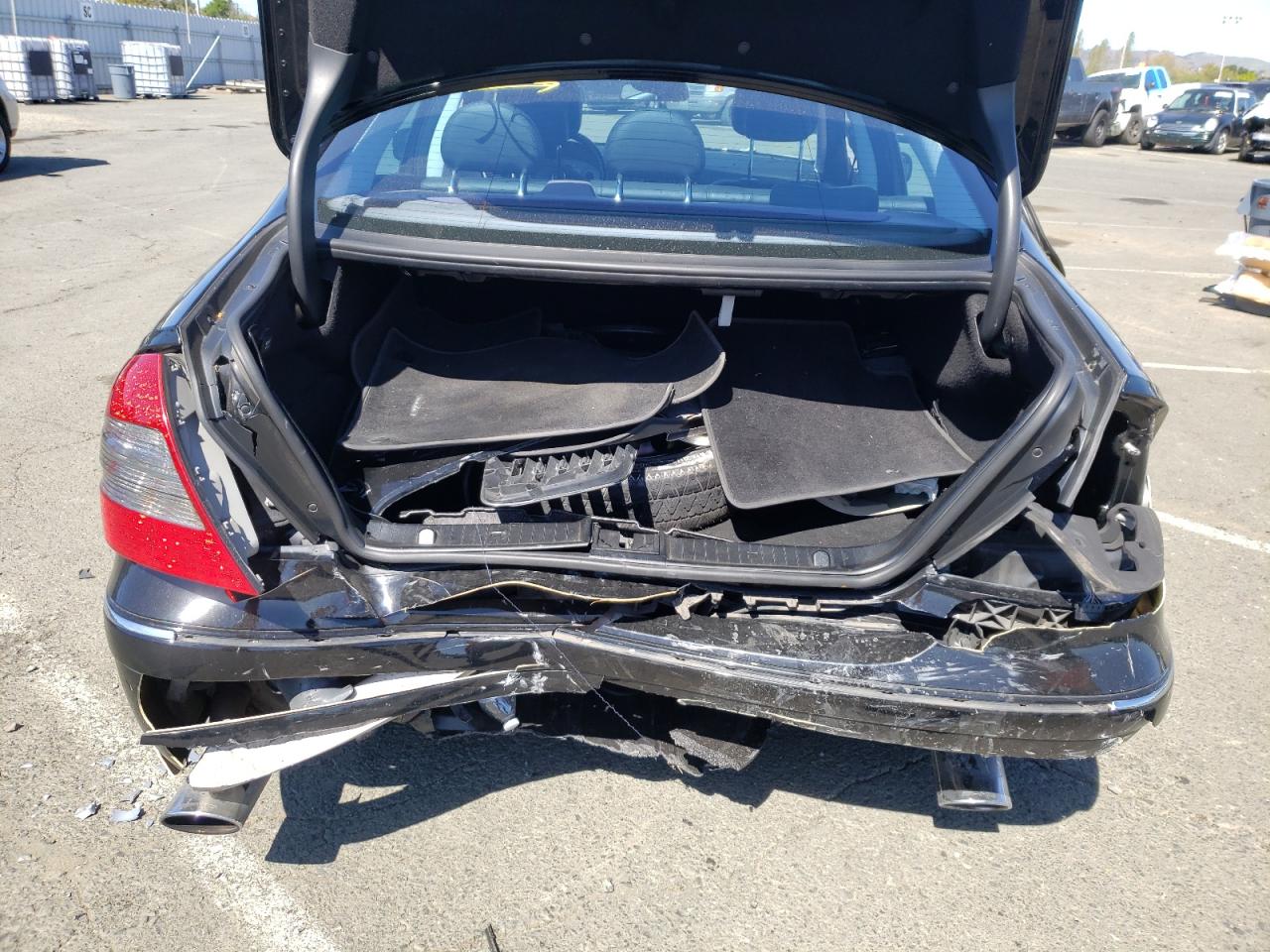 Photo 9 from auction – 2009 MERCEDES-BENZ E 350 with VIN WDBUF56X09B411366