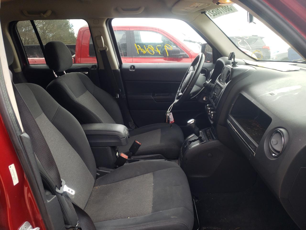 Photo 5 from auction – 2013 JEEP PATRIOT LA with VIN 1C4NJPFB3DD102895