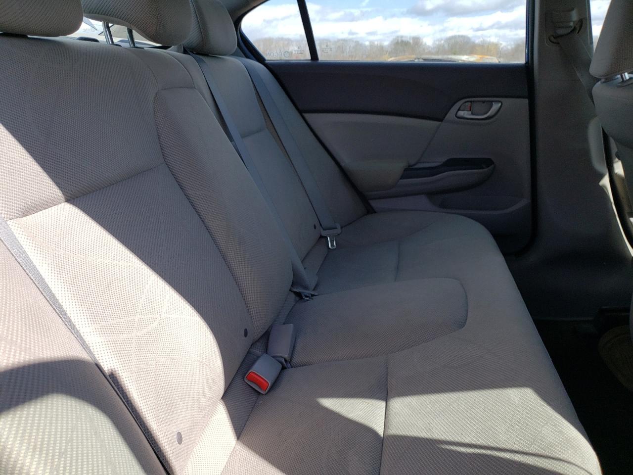 Photo 6 from auction – 2012 HONDA CIVIC LX with VIN 19XFB2F54CE359236