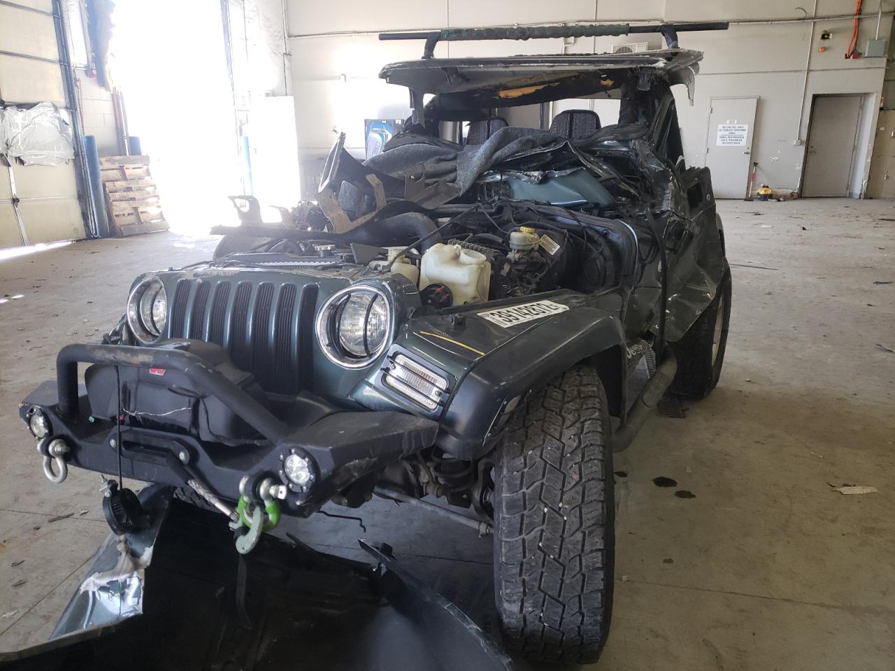 Photo 9 from auction – 2004 JEEP WRANGLER / with VIN 1J4FA69SX4P768638