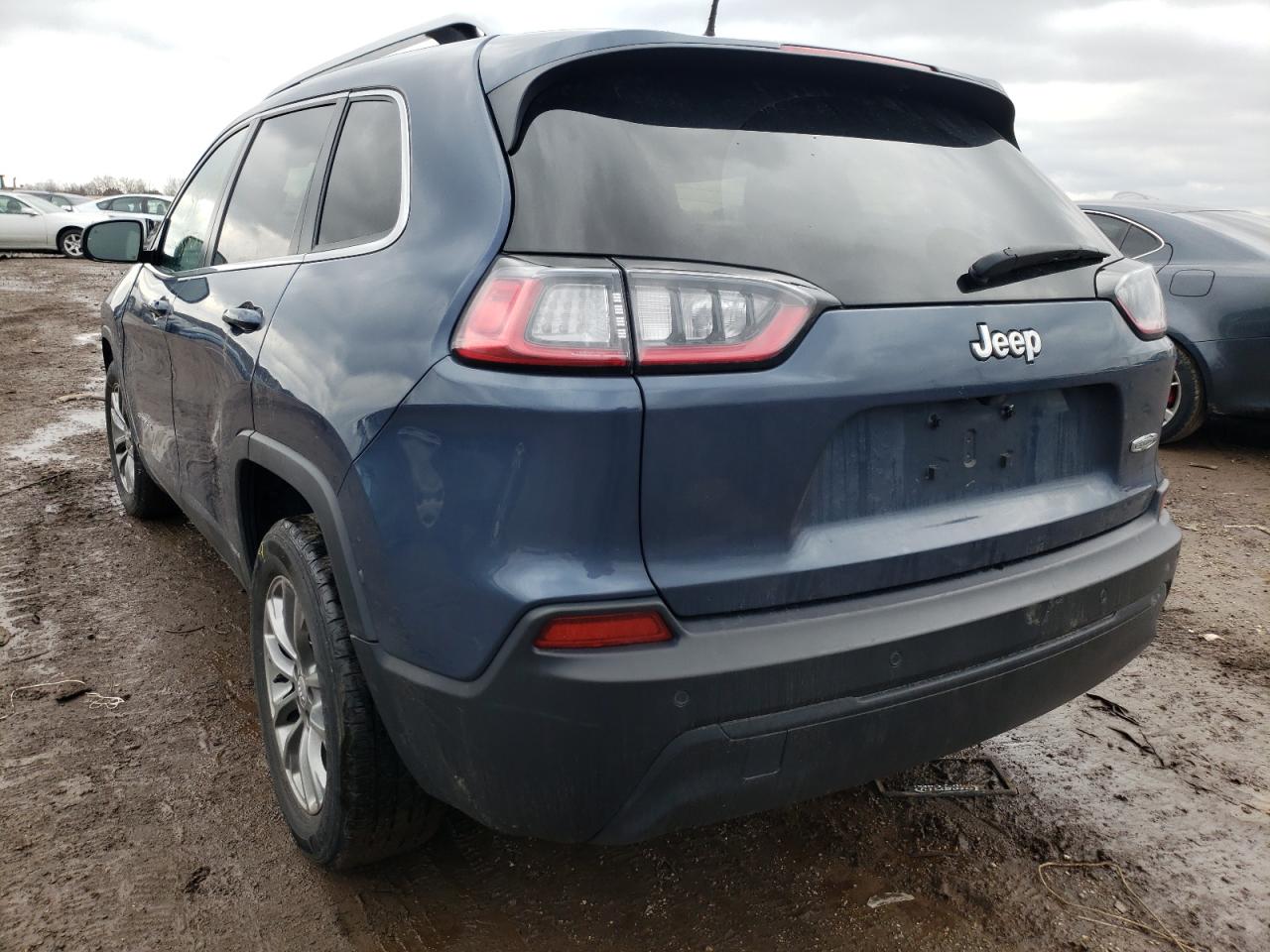 Photo 3 from auction – 2019 JEEP CHEROKEE L with VIN 1C4PJLLB9KD443916