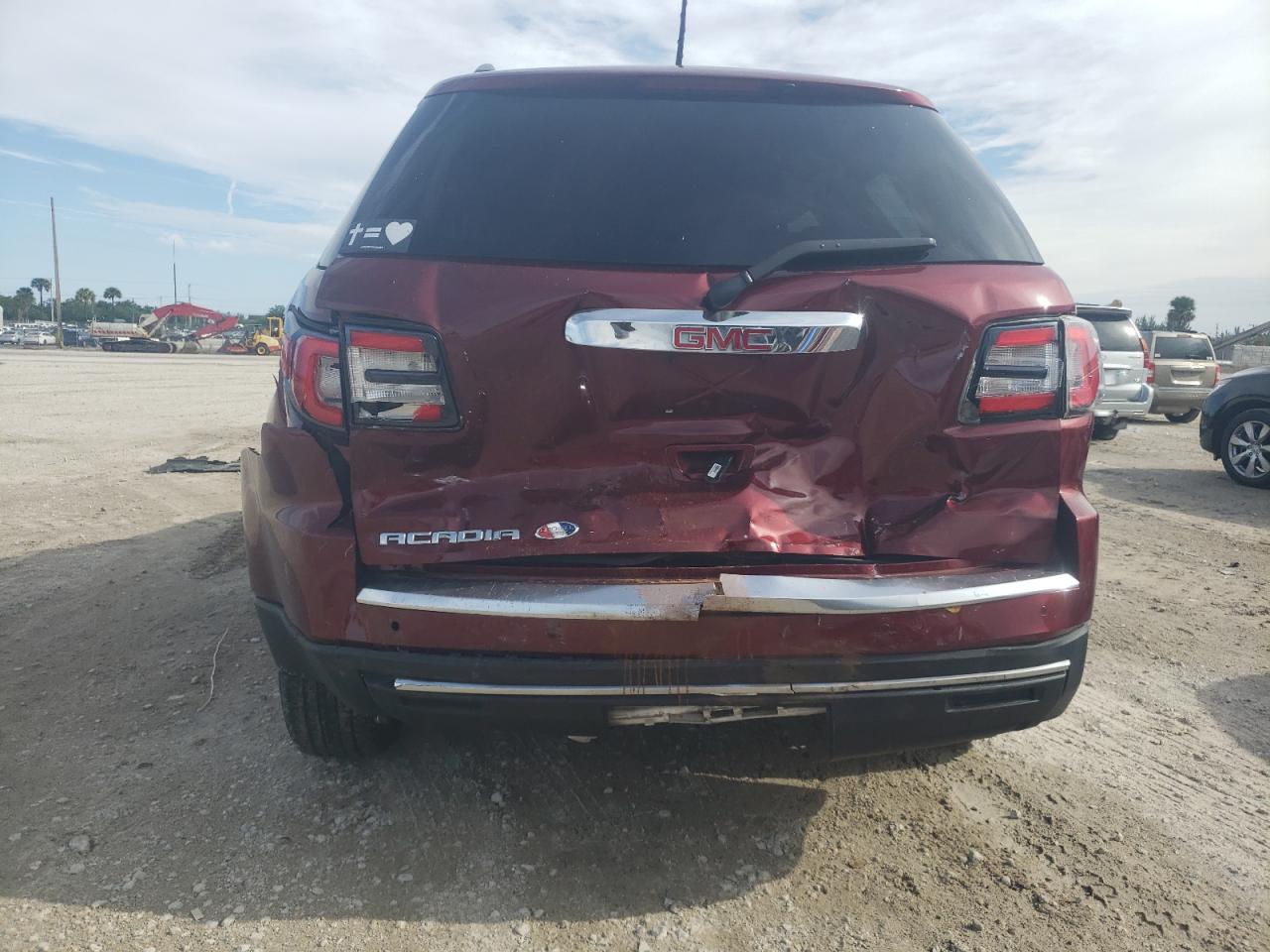 Photo 9 from auction – 2016 GMC ACADIA SLE with VIN 1GKKRPKD2GJ286983
