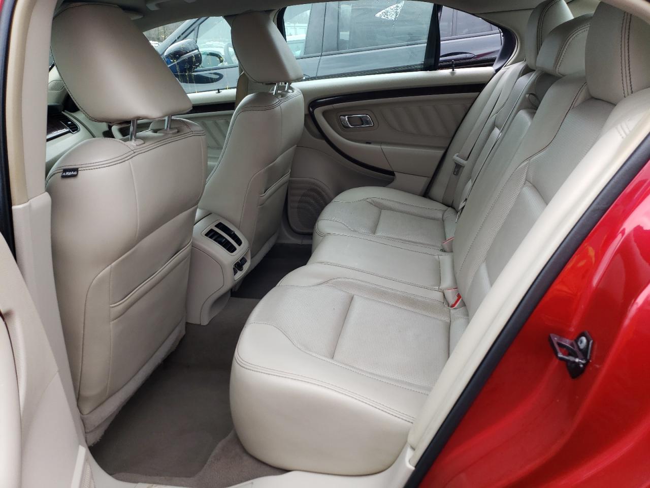 Photo 6 from auction – 2010 FORD TAURUS LIM with VIN 1FAHP2FW8AG126644