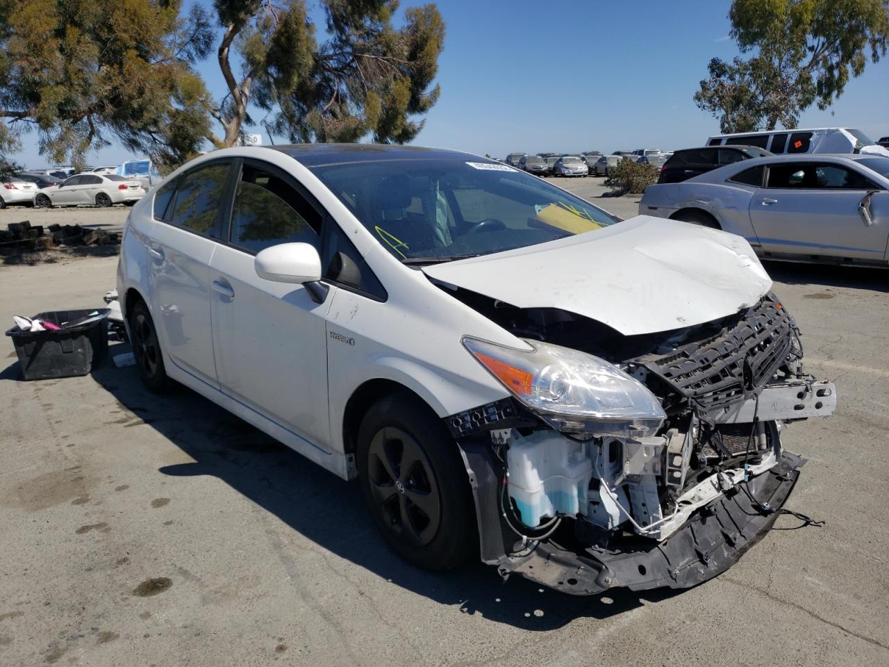 TOYOTA PRIUS 2015 with VIN JTDKN3DU1F1964909 - Photo from auction
