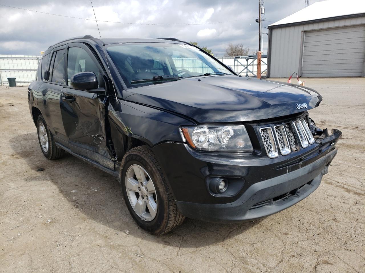 JEEP COMPASS LA 2016 with VIN 1C4NJCEBXGD755478 - Photo from auction
