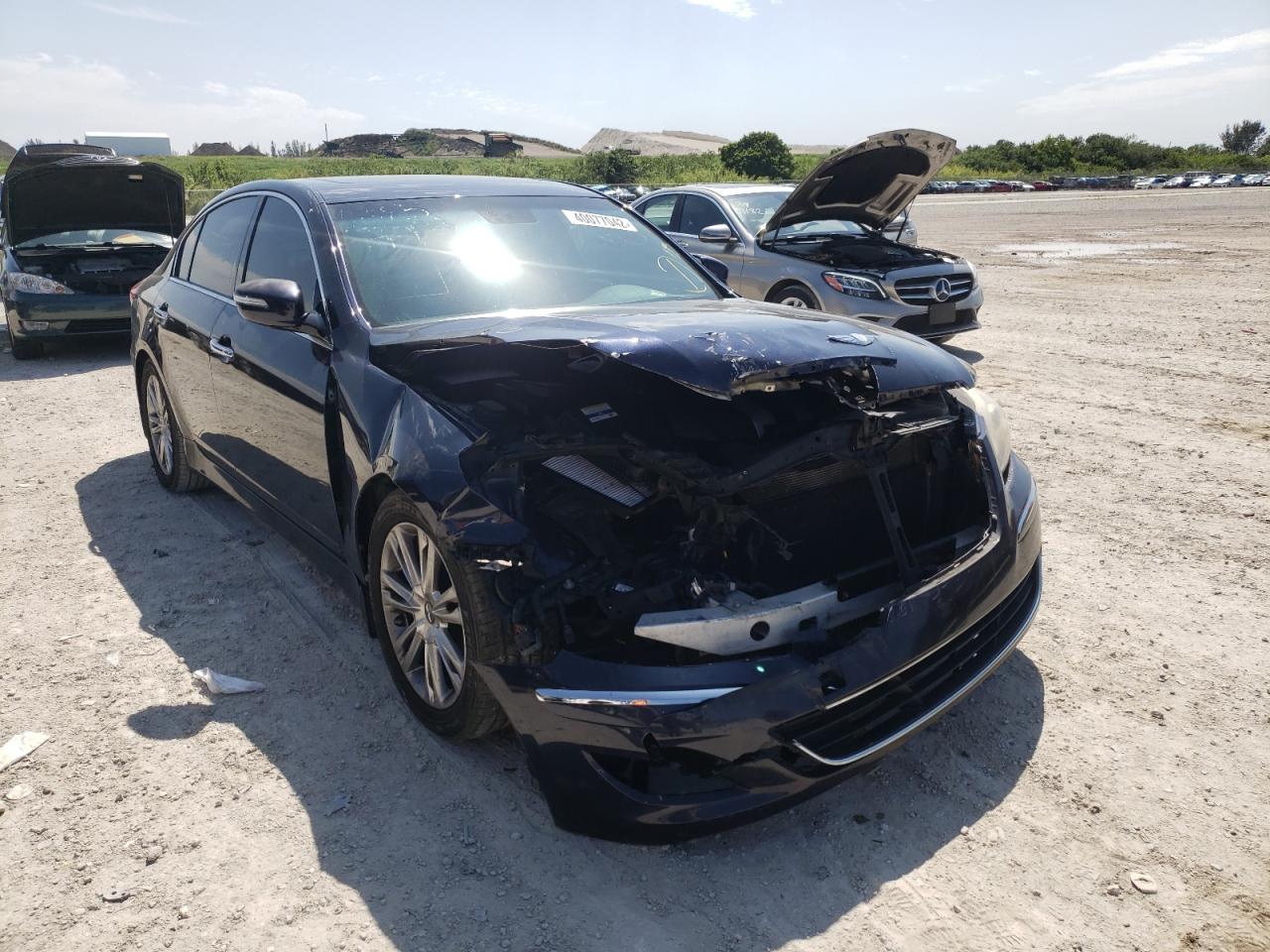 HYUNDAI GENESIS 3. 2012 with VIN KMHGC4DD6CU184685 - Photo from auction