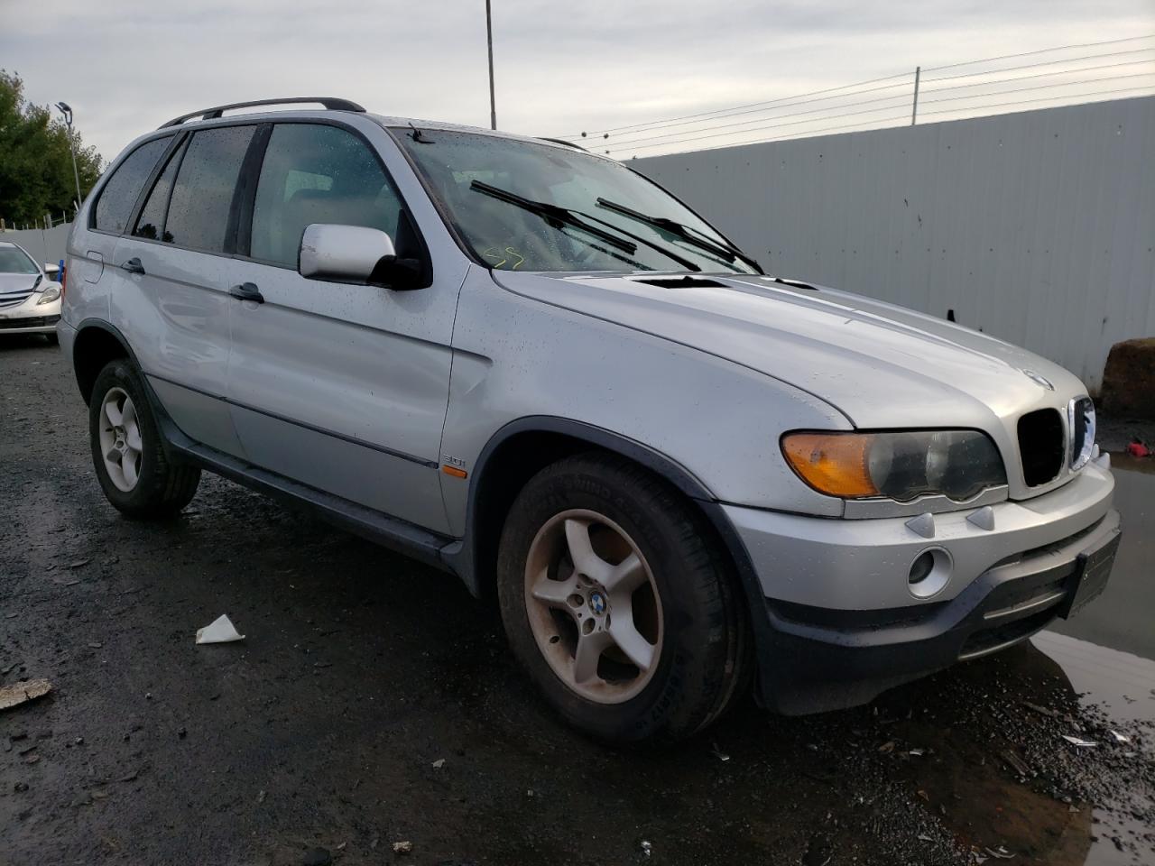 BMW X5 3.0I 2001 with VIN WBAFA53541LM73750 - Photo from auction
