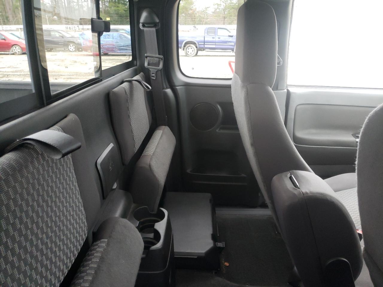 Photo 6 from auction – 2012 CHEVROLET COLORADO L with VIN 1GCESCF97C8113697