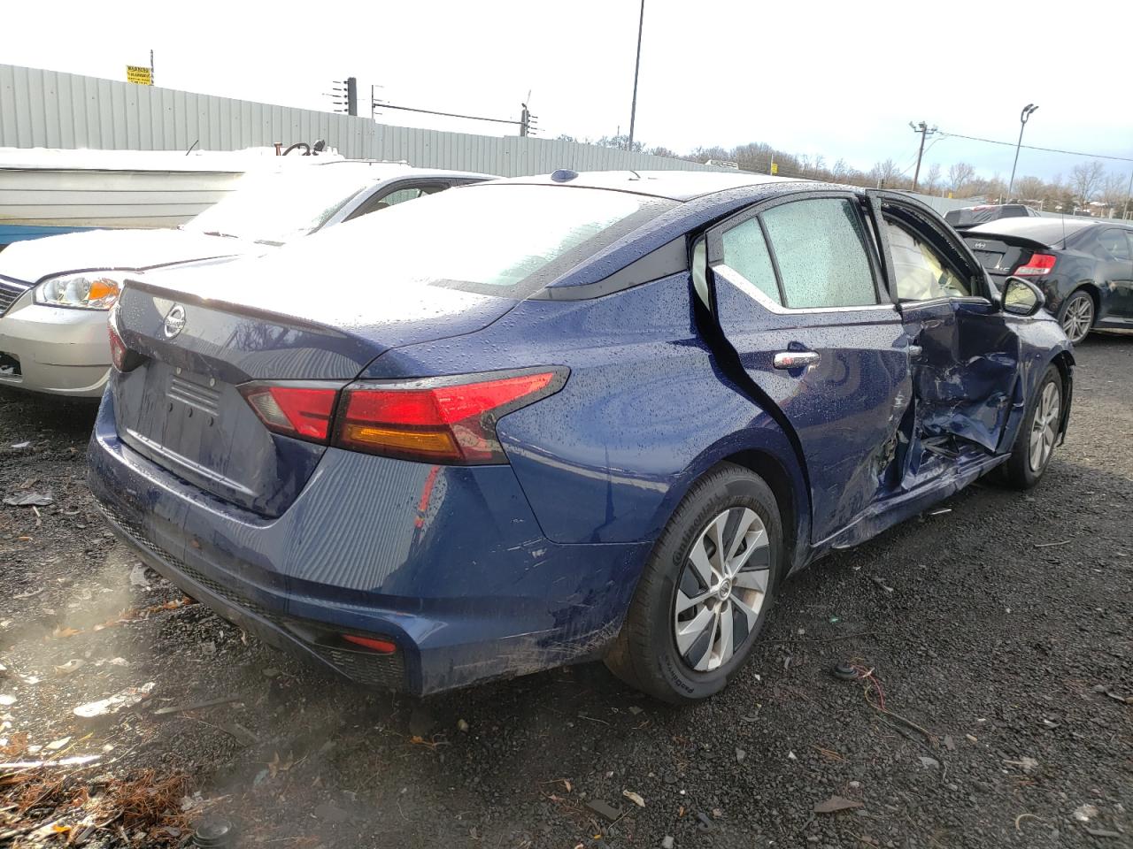 Photo 4 from auction – 2019 NISSAN ALTIMA S with VIN 1N4BL4BV3KC226508