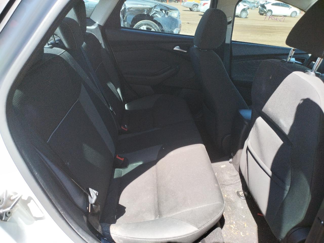 Photo 6 from auction – 2013 FORD FOCUS SE with VIN 1FADP3F23DL145289
