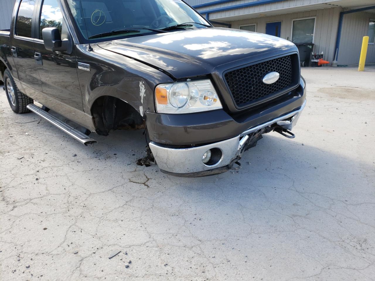 Photo 9 from auction – 2006 FORD F150 SUPER with VIN 1FTPW14566FB12266
