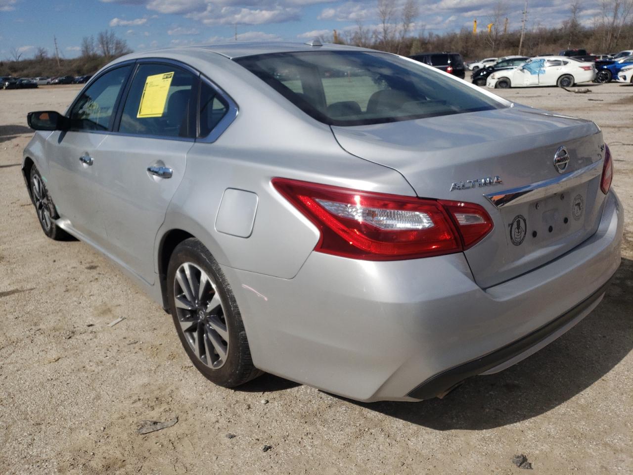 Photo 3 from auction – 2017 NISSAN ALTIMA 2.5 with VIN 1N4AL3AP4HC270387