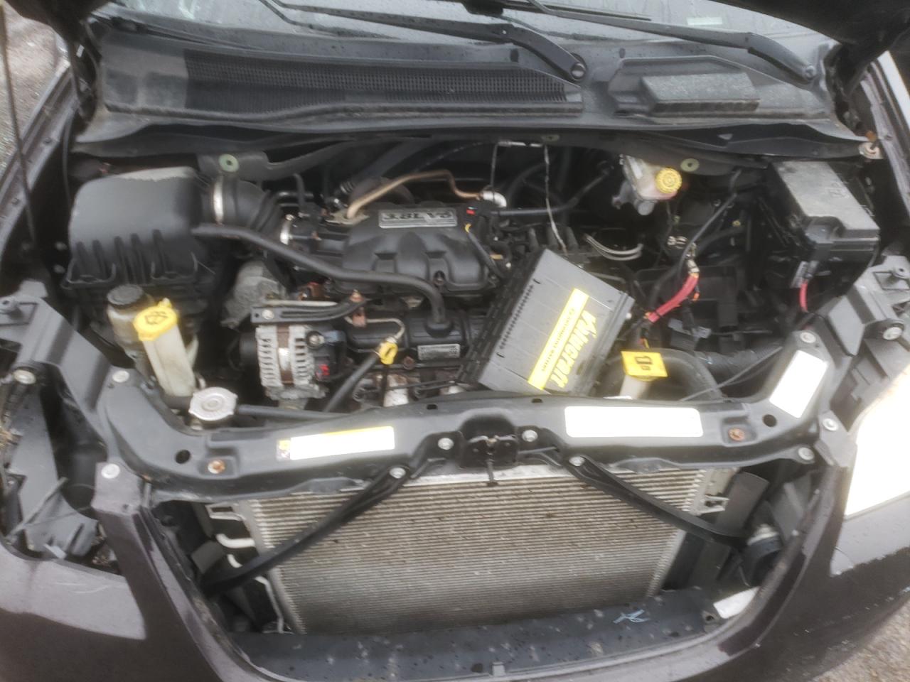 Photo 7 from auction – 2010 CHRYSLER TOWN & COU with VIN 2A4RR5D16AR300575