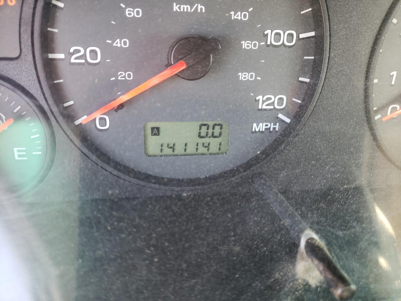 Photo 8 from auction – 2002 SUBARU FORESTER S with VIN JF1SF65562H738524