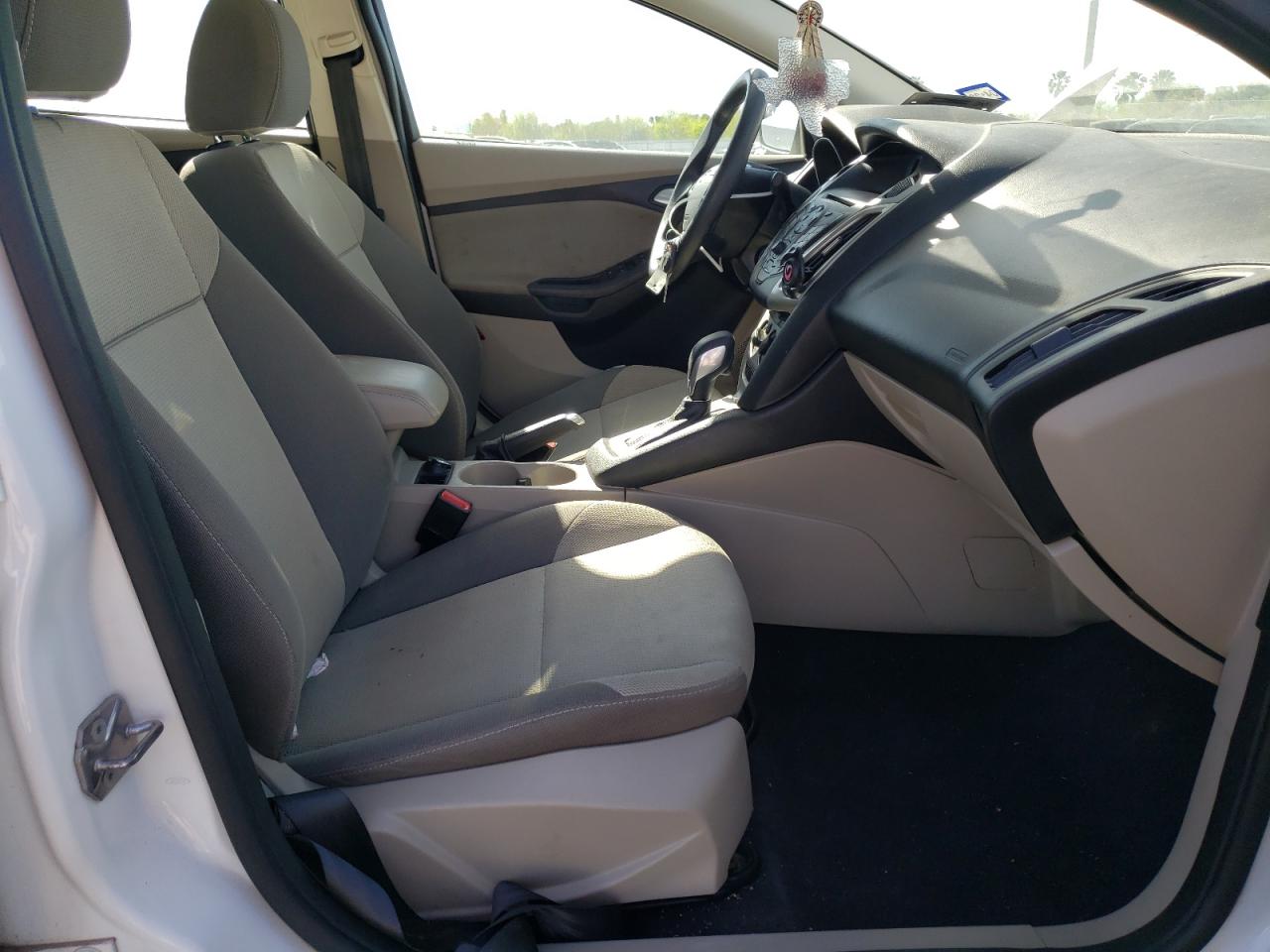 Photo 5 from auction – 2014 FORD FOCUS SE with VIN 1FADP3F24EL451404