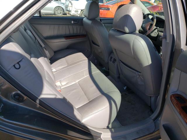 Photo 6 from auction – 2004 TOYOTA CAMRY LE with VIN 4T1BE30K04U865901