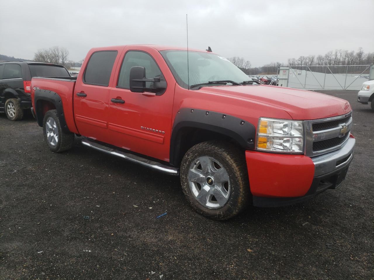 CHEVROLET SILVERADO 2010 with VIN 3GCRKSE30AG145259 - Photo from auction
