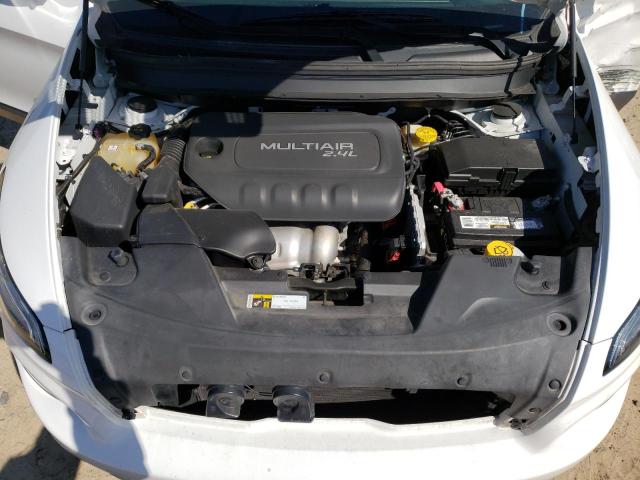 Photo 7 from auction – 2015 JEEP CHEROKEE L with VIN 1C4PJLCB0FW671054