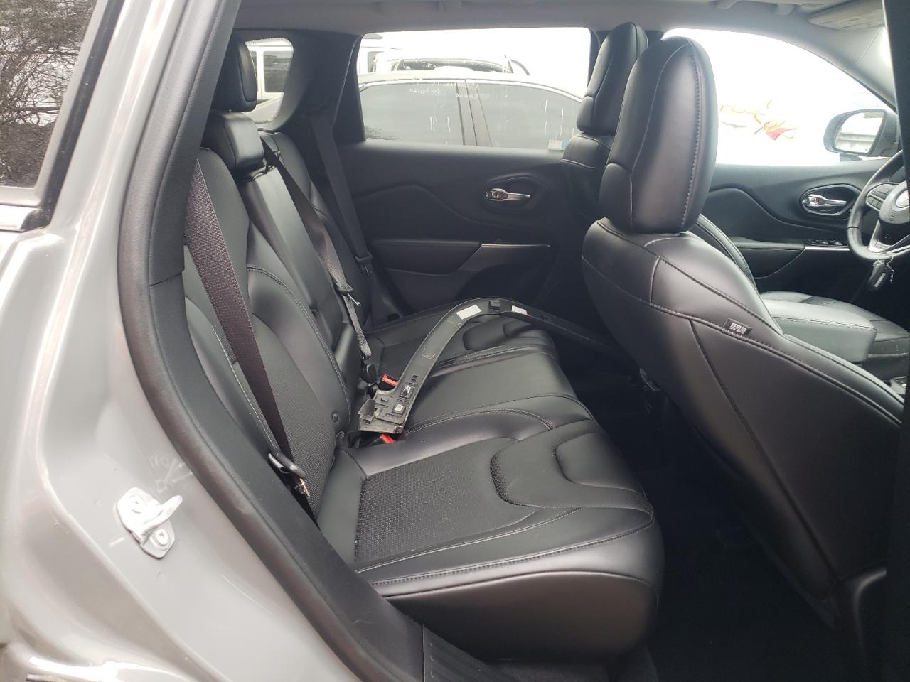 Photo 6 from auction – 2019 JEEP CHEROKEE L with VIN 1C4PJMDX9KD441194