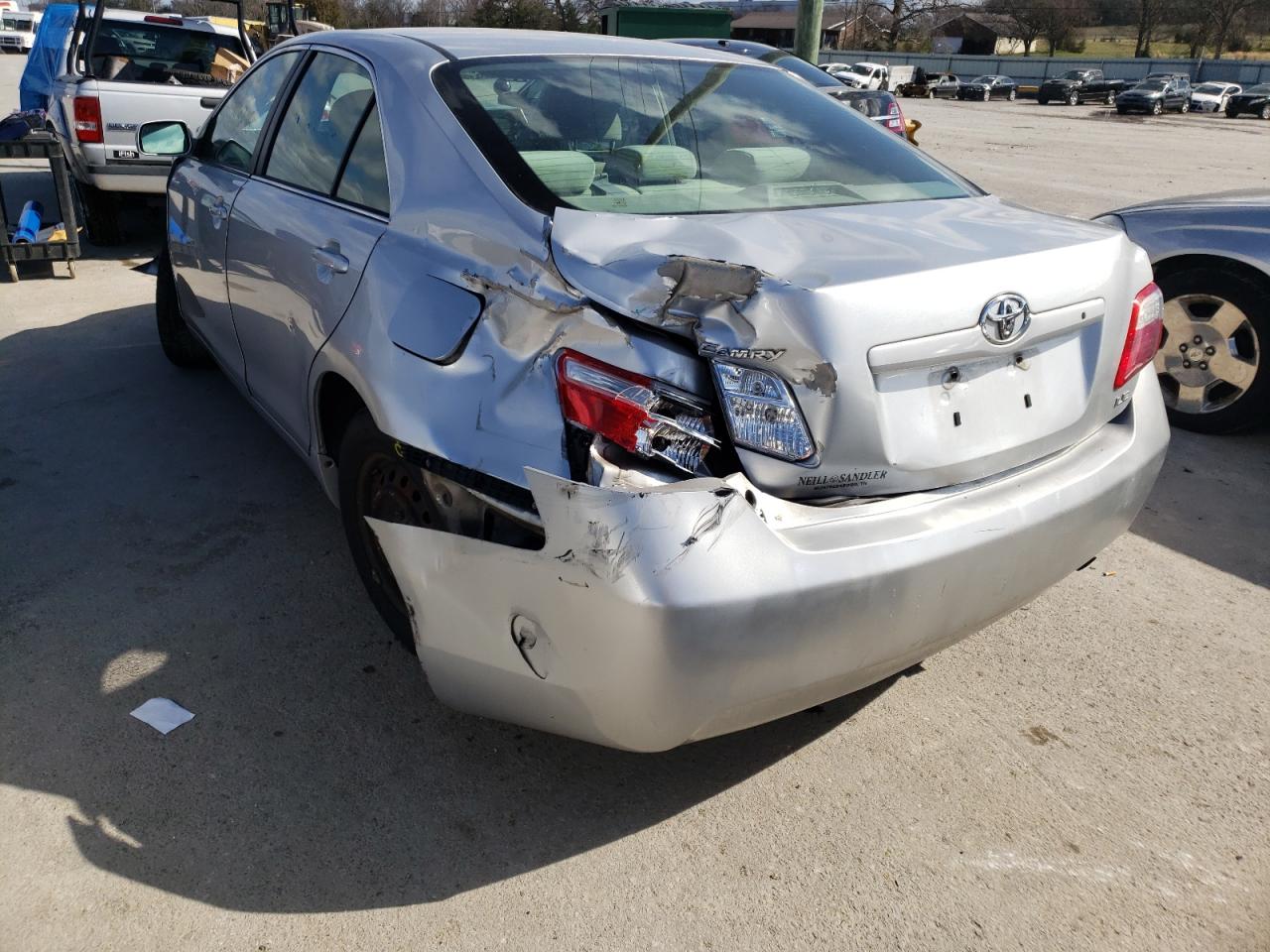 Photo 3 from auction – 2007 TOYOTA CAMRY with VIN 4T1BE46K27U582403