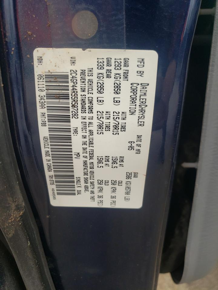 Photo 10 from auction – 2005 CHRYSLER TOWN AND C with VIN 2C4GP44R55R597282