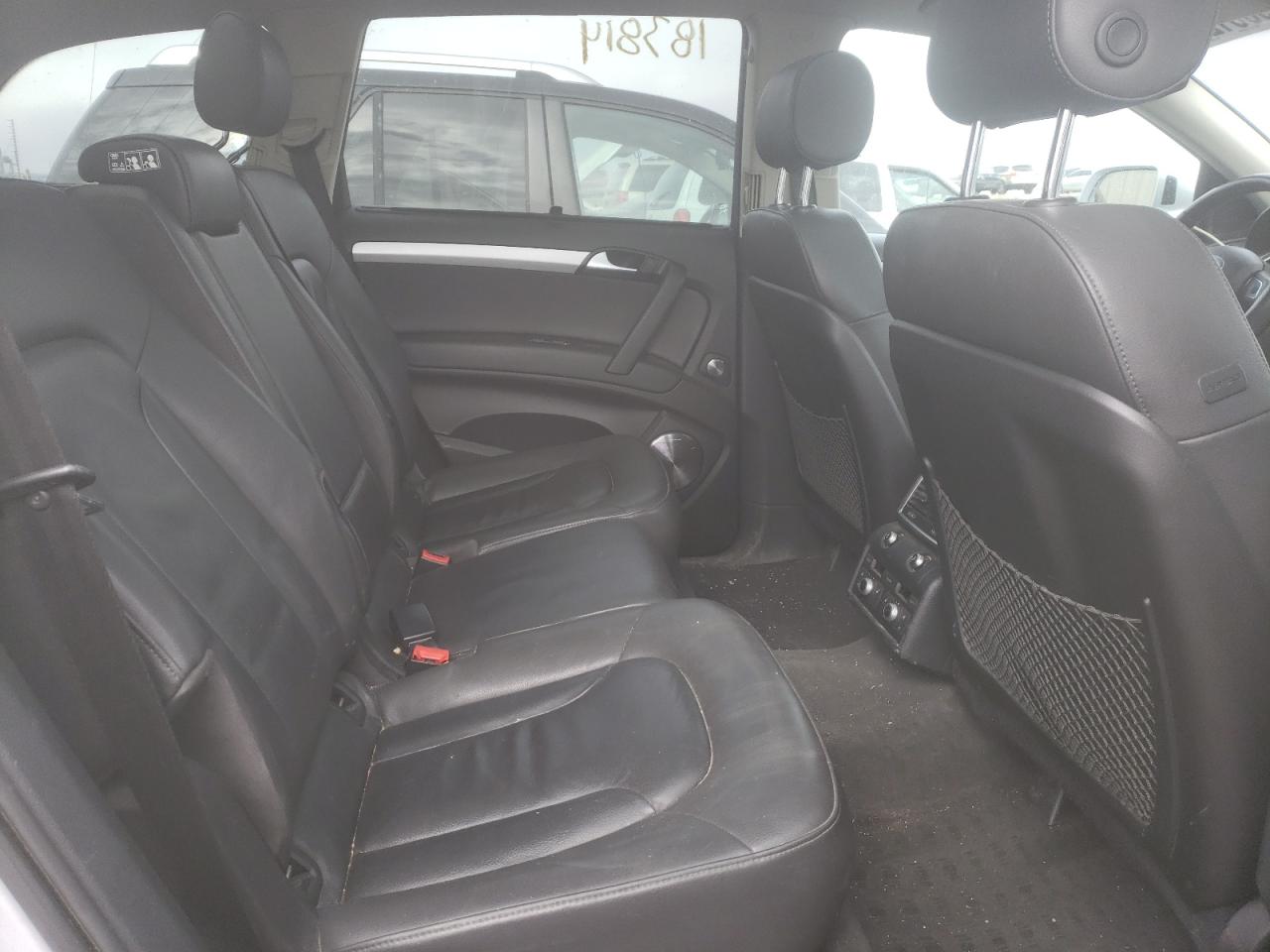 Photo 6 from auction – 2010 AUDI Q7 PRESTIG with VIN WA1DVCFE6AD002430