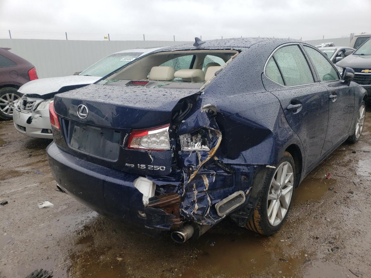 Photo 4 from auction – 2011 LEXUS IS 250 with VIN JTHCF5C25B5046501