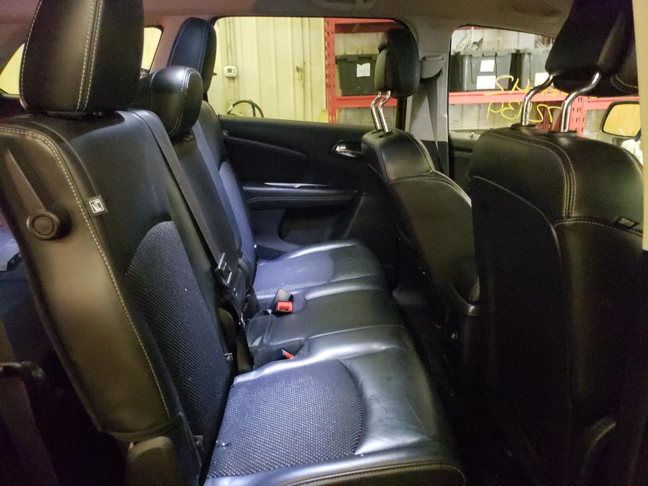 Photo 6 from auction – 2015 DODGE JOURNEY CR with VIN 3C4PDCGG0FT583270