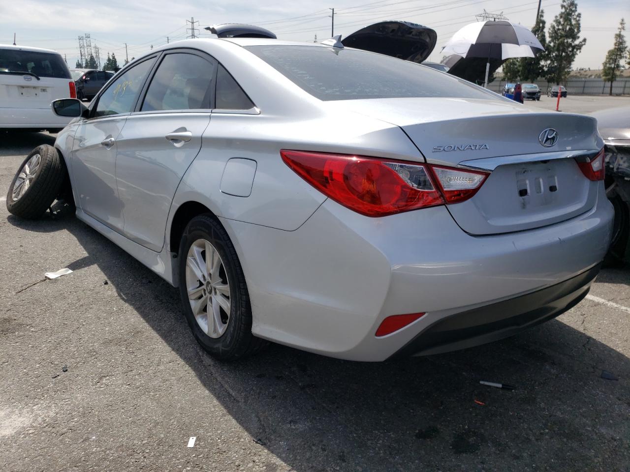 Photo 3 from auction – 2014 HYUNDAI SONATA GLS with VIN 5NPEB4AC5EH834307