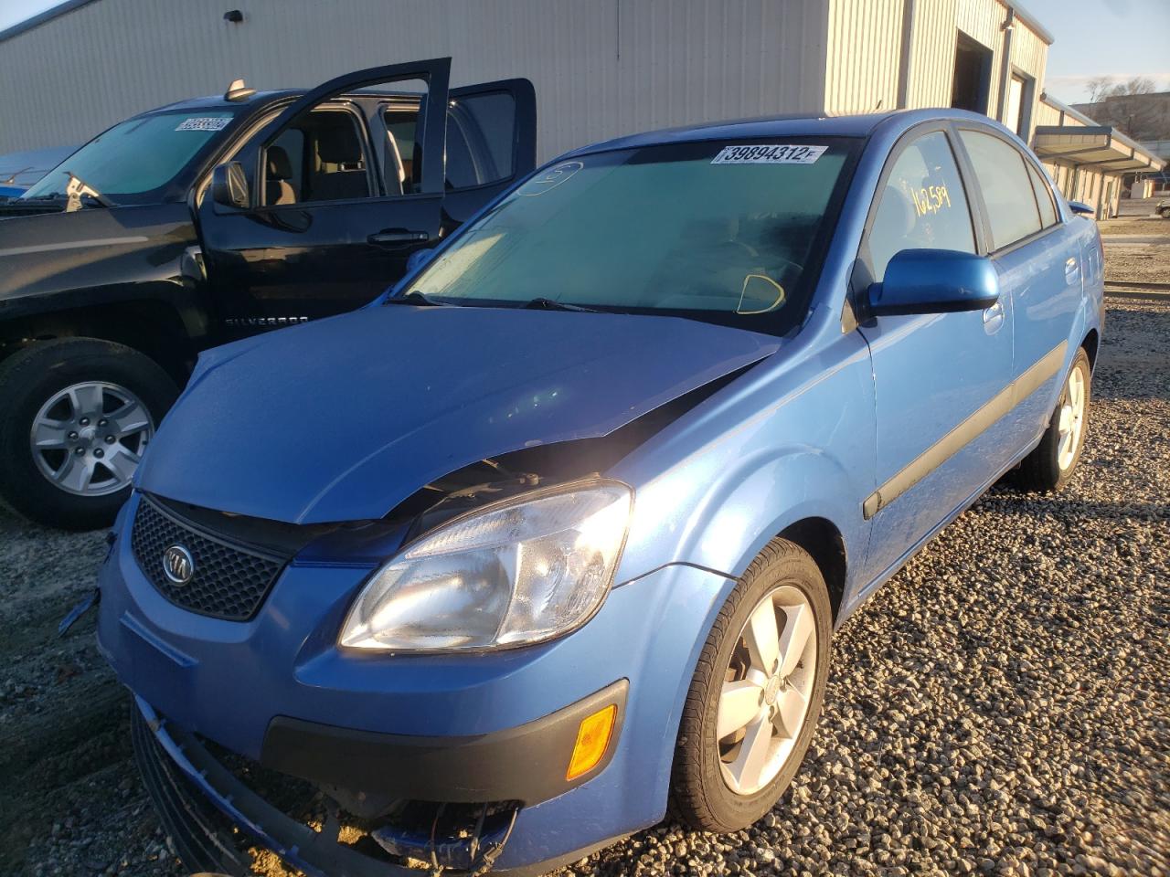 Photo 2 from auction – 2007 KIA RIO BASE with VIN KNADE123776251053