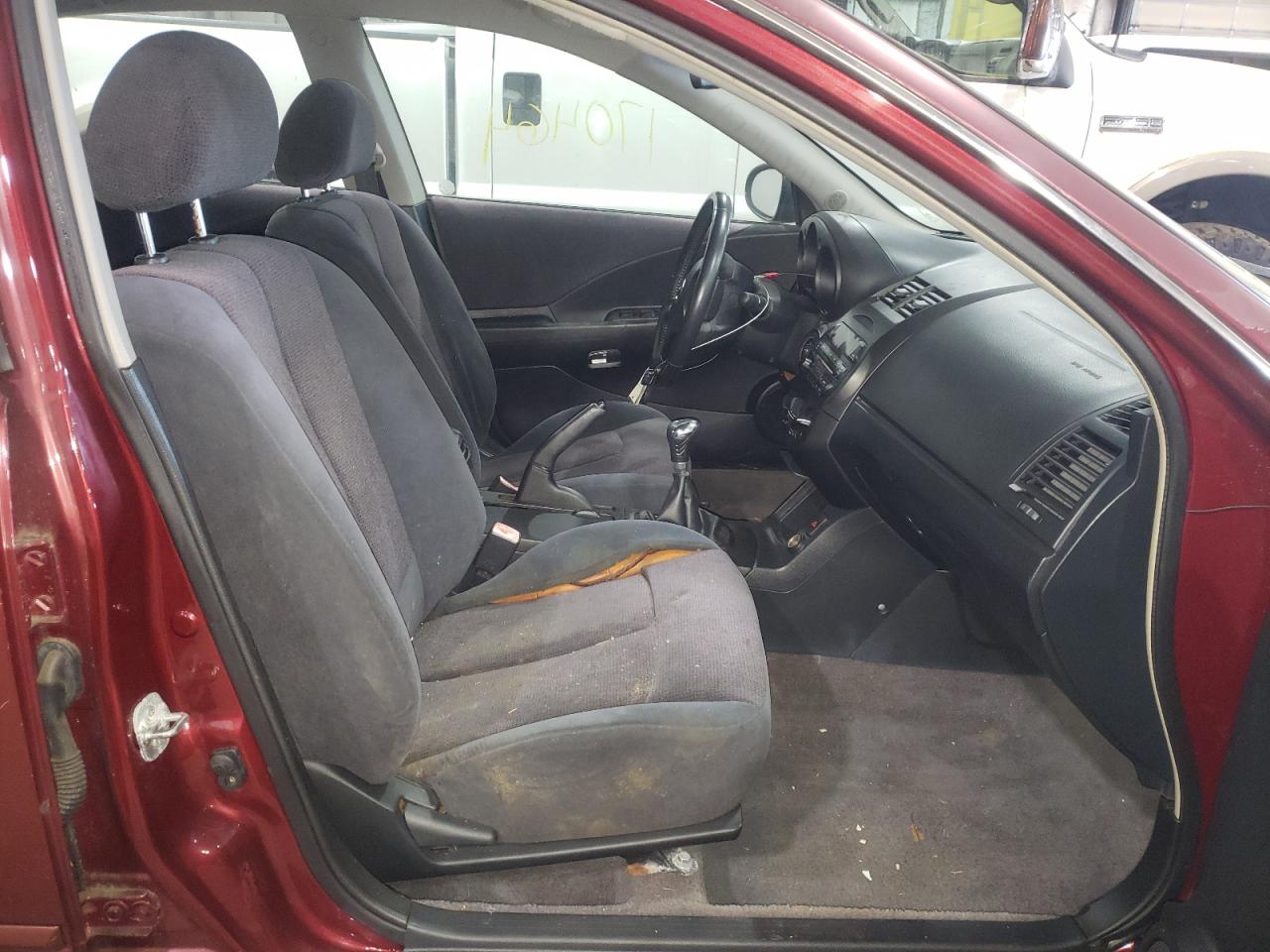 Photo 5 from auction – 2002 NISSAN ALTIMA SE with VIN 1N4BL11D92C184692