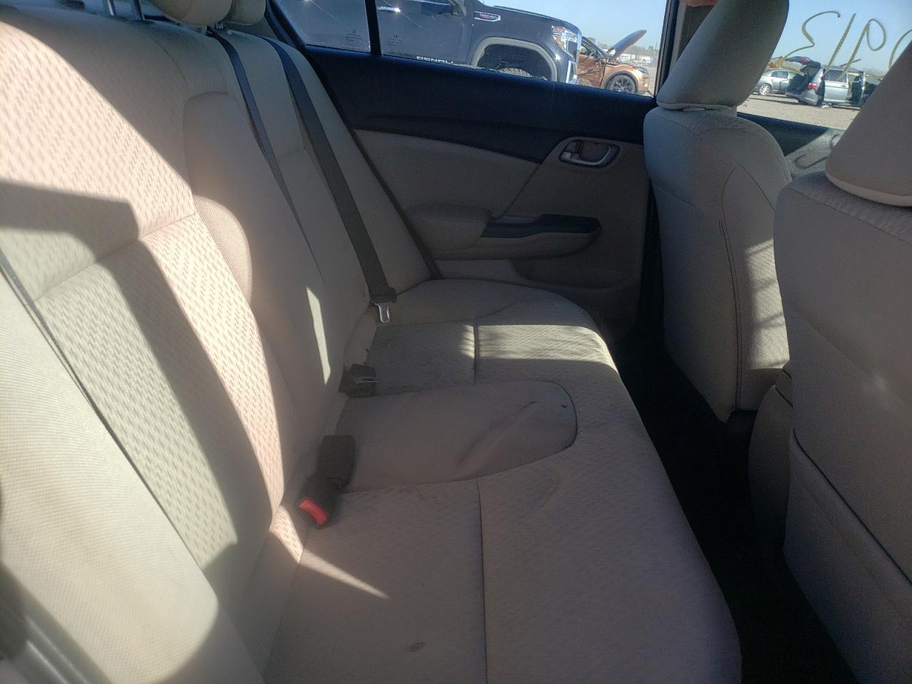 Photo 6 from auction – 2014 HONDA CIVIC LX with VIN 19XFB2F54EE055813