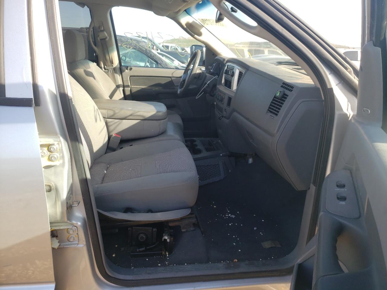 Photo 5 from auction – 2007 DODGE RAM 2500 with VIN 3D7KS29AX7G844603
