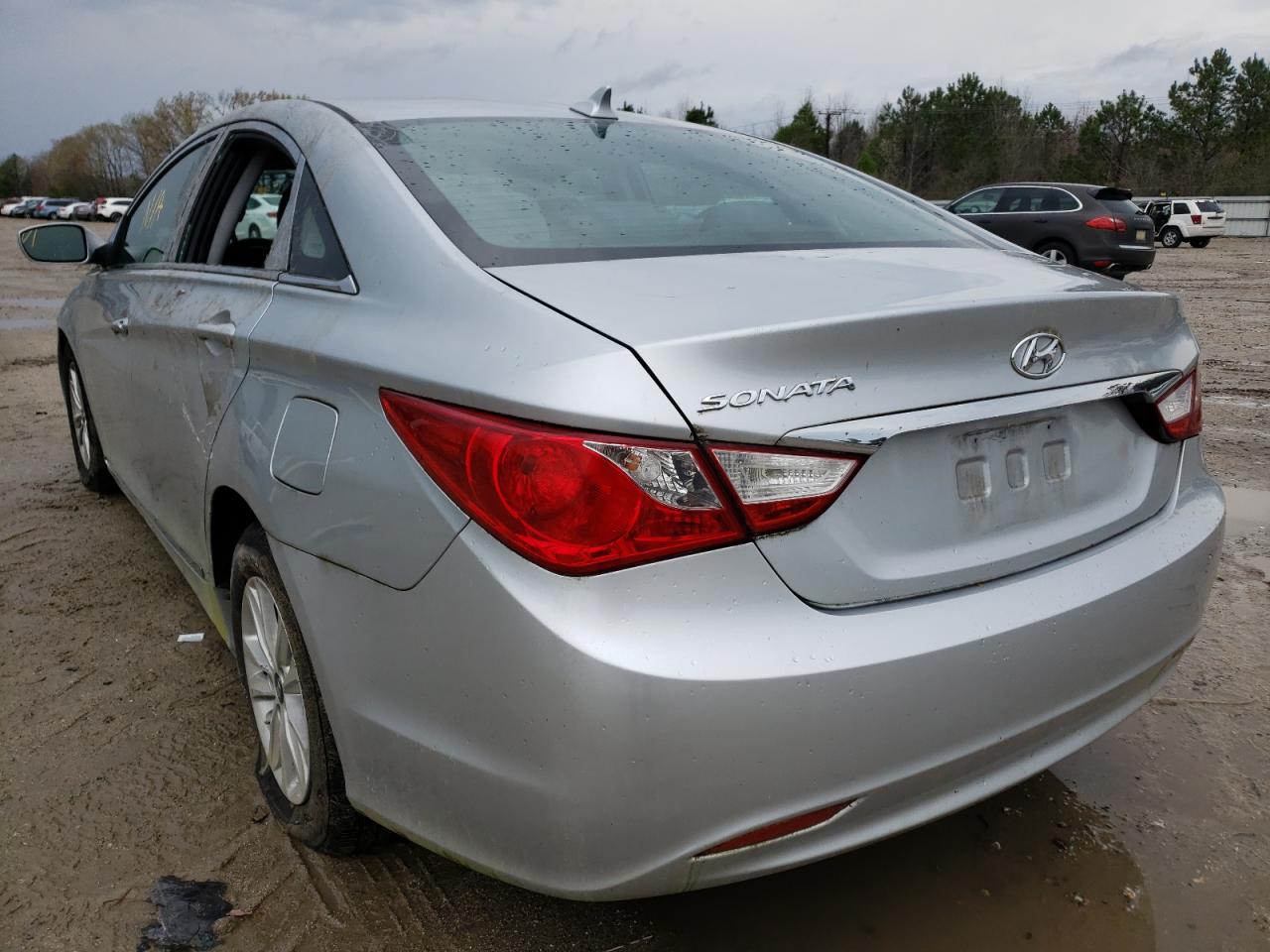 Photo 3 from auction – 2011 HYUNDAI SONATA GLS with VIN 5NPEB4AC6BH078496