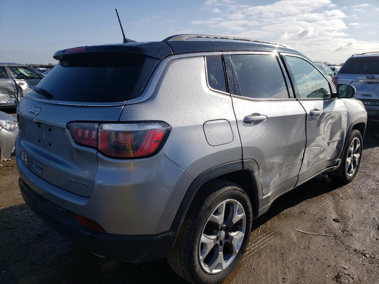 Photo 4 from auction – 2018 JEEP COMPASS LI with VIN 3C4NJDCBXJT365474