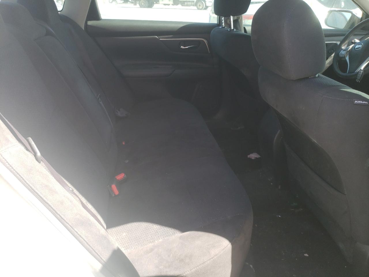 Zdjęcie 6 z aukcji – 2015 NISSAN ALTIMA 2.5 z VIN 1N4AL3AP1FC456577
