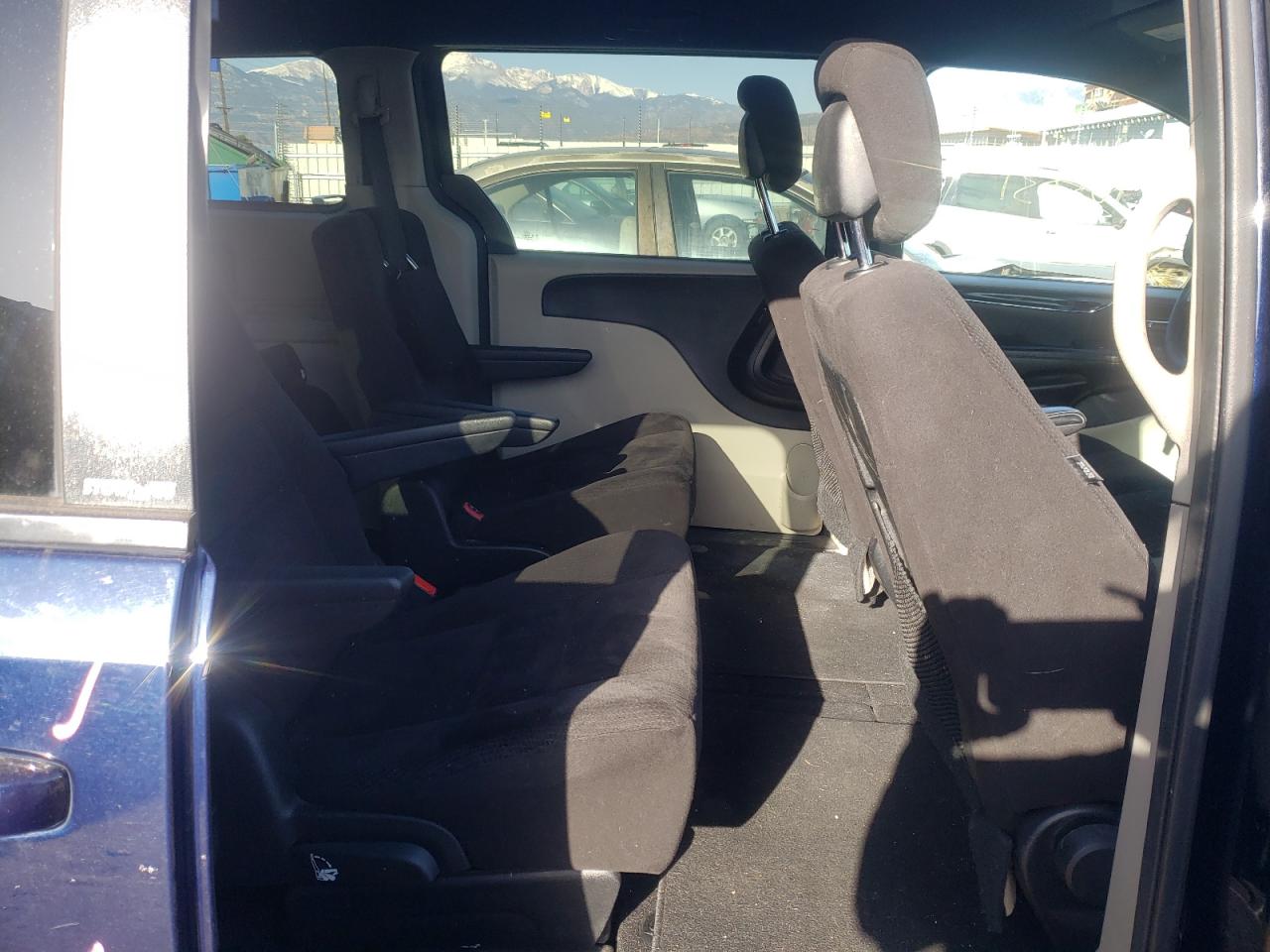 Photo 6 from auction – 2014 DODGE GRAND CARA with VIN 2C4RDGBG9ER250431