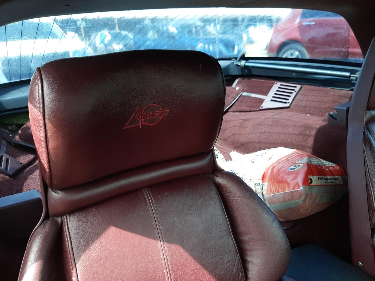 Photo 6 from auction – 1993 CHEVROLET CORVETTE with VIN 1G1YY23PXP5117879