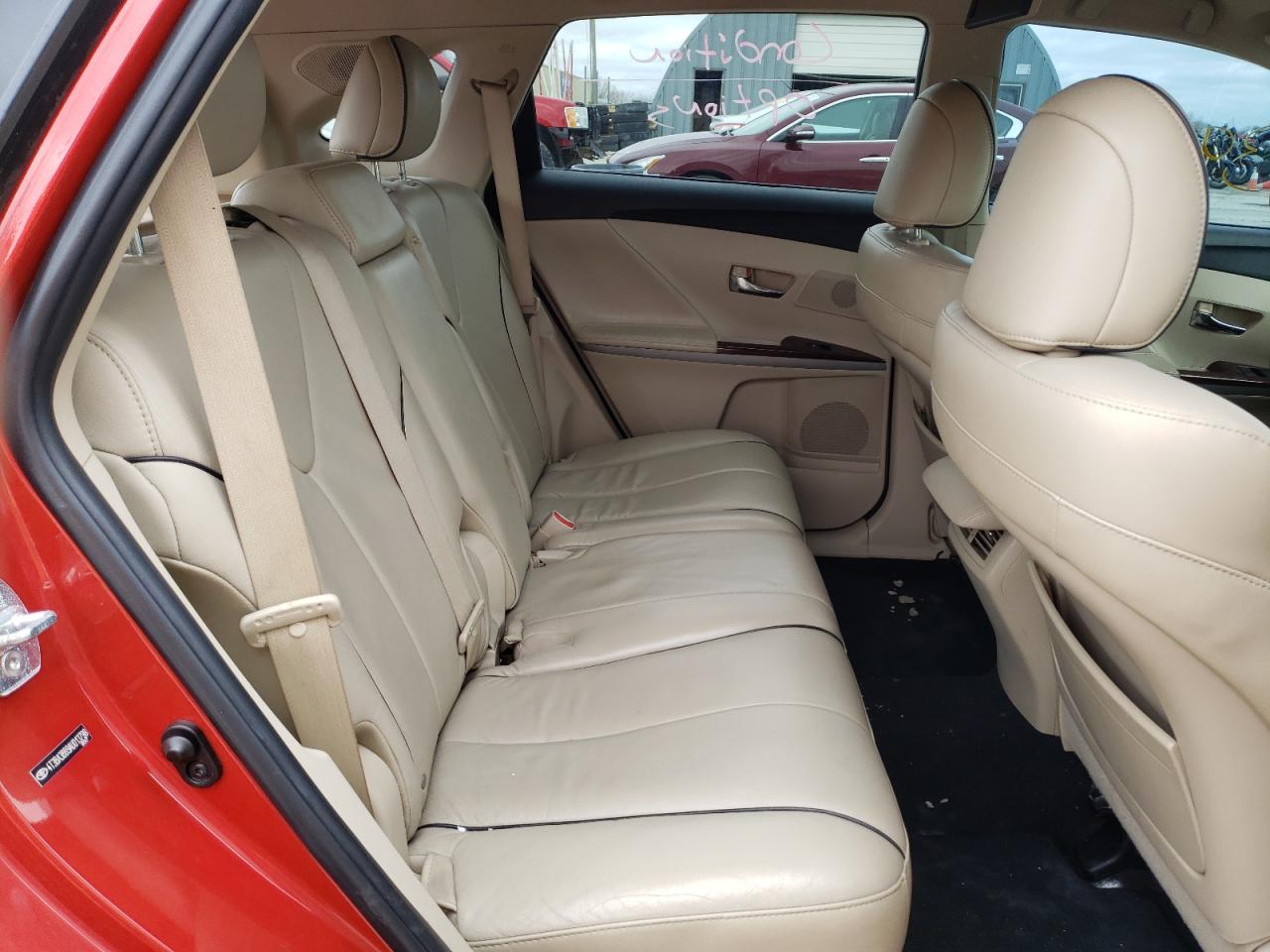 Photo 6 from auction – 2010 TOYOTA VENZA with VIN 4T3BA3BB9AU013798