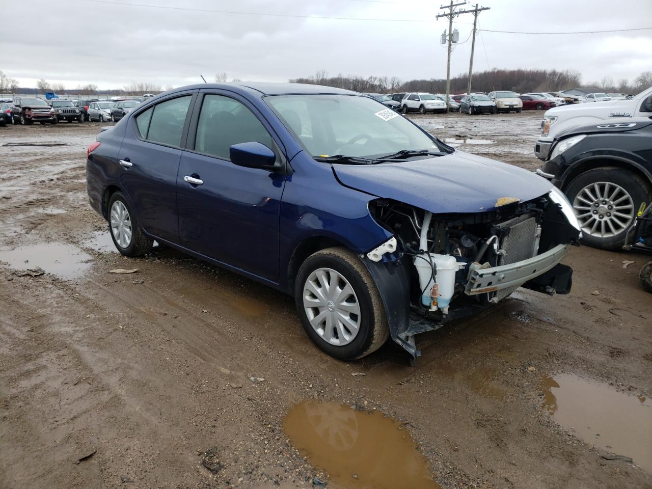NISSAN VERSA S 2019 with VIN 3N1CN7AP2KL812279 - Photo from auction
