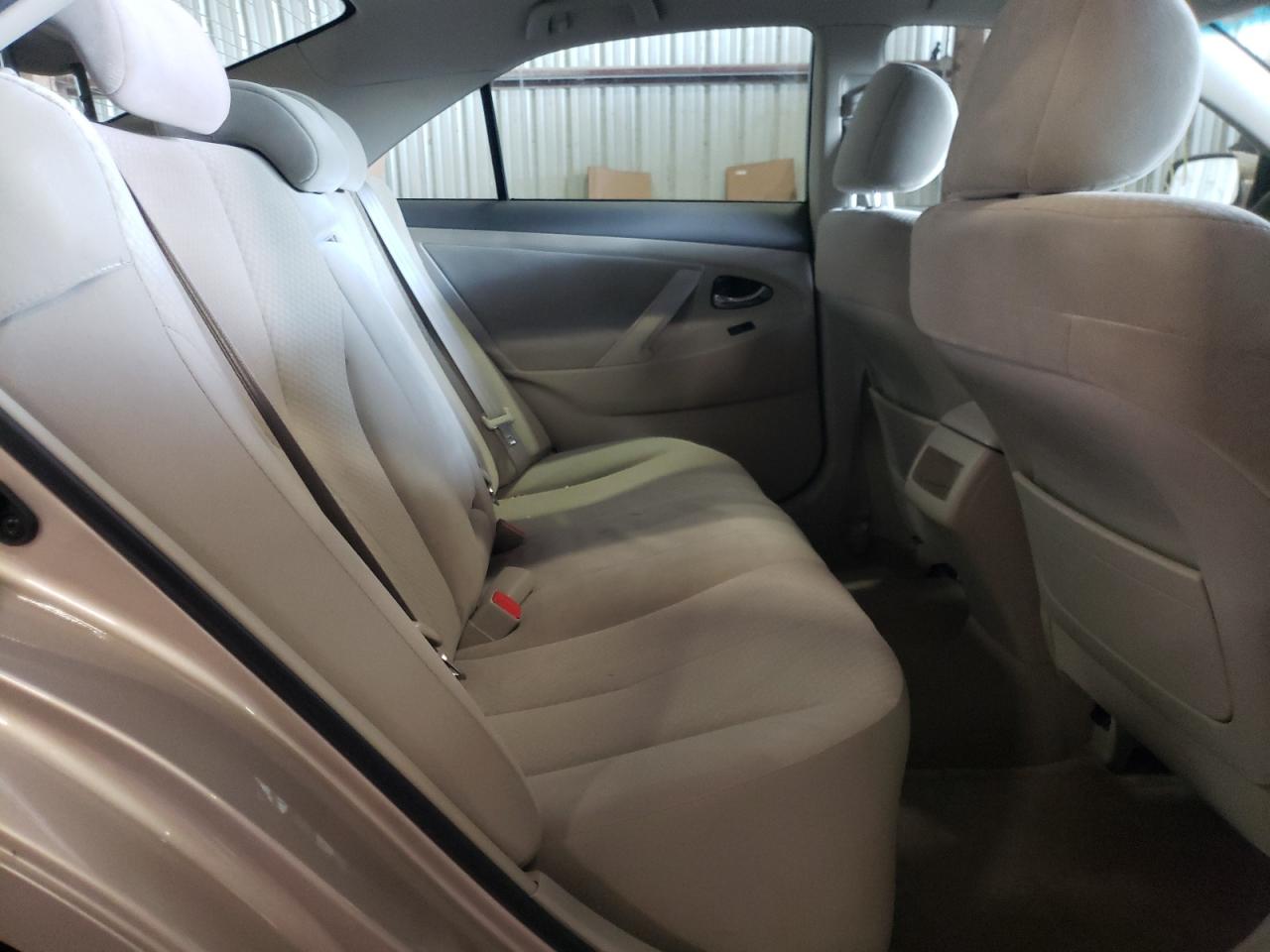 Photo 6 from auction – 2007 TOYOTA CAMRY CE with VIN 4T1BE46K57U586283