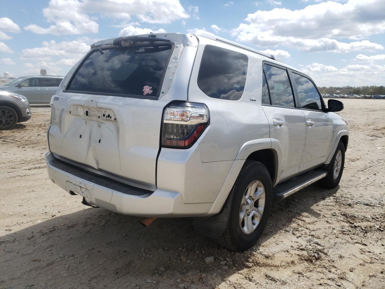 Photo 4 from auction – 2016 TOYOTA 4RUNNER SR with VIN JTEZU5JR4G5128501