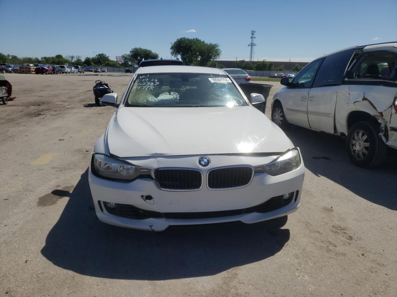 Photo 9 from auction – 2013 BMW 328 I SULE with VIN WBA3C1G55DNR49397